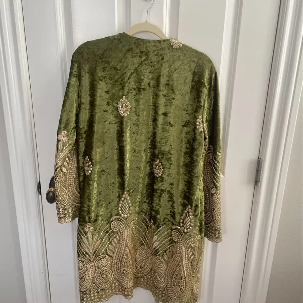 Lenni Green Velvet Embroidered Duster Kimono Jacket – Boho Luxe – Medium - Picture 2 of 3